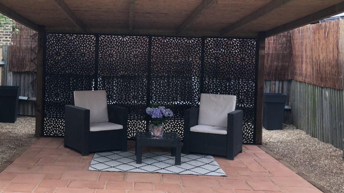 1 Moucharabiya Large Screen with 2 Posts + 2 FREE Trellises - Screen With Envy