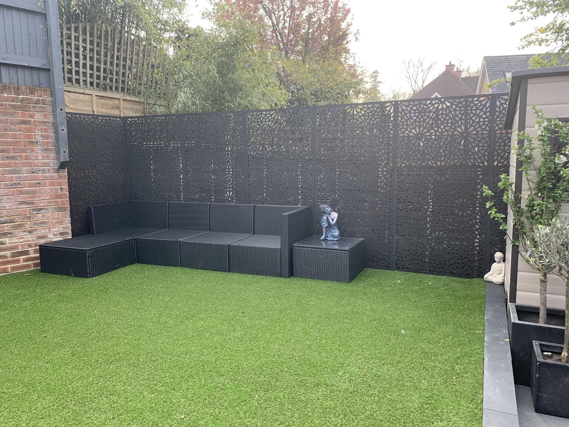 2 Moucharabiya Large Screen with 3 Posts + 3 FREE Trellises - Screen With Envy