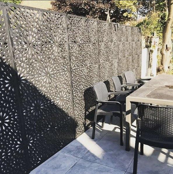 2 Moucharabiya Large Screen with 3 Posts + 3 FREE Trellises - Screen With Envy